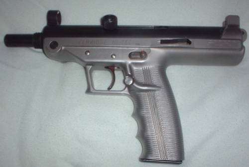 Claridge Hi-Tec/Gonz Pistol