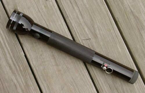 ARES DEFENCE COMPANION .410 3-cell Maglite.