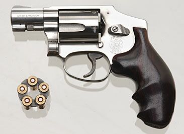 Smith and Wesson Model 940 Centennial 9x19mm Revolver