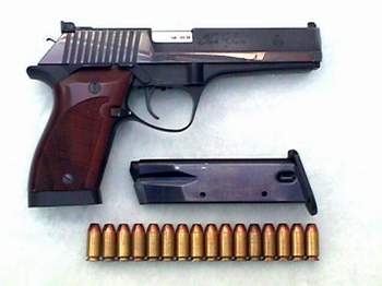 DELTA A-R Top Gun in .40 caliber.