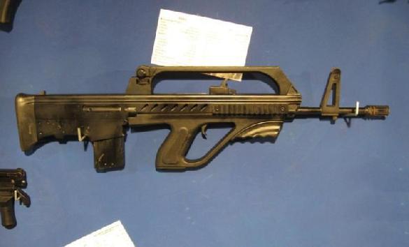 Iranian DIO Khaybar KH-2002 5.56x45mm bull-pup assault rifle